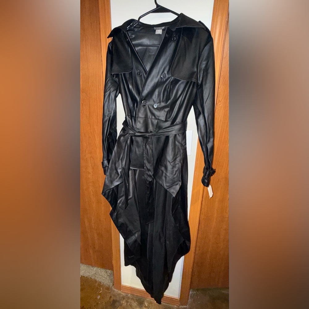 VENUS Black Faux Leather Trench Coat
